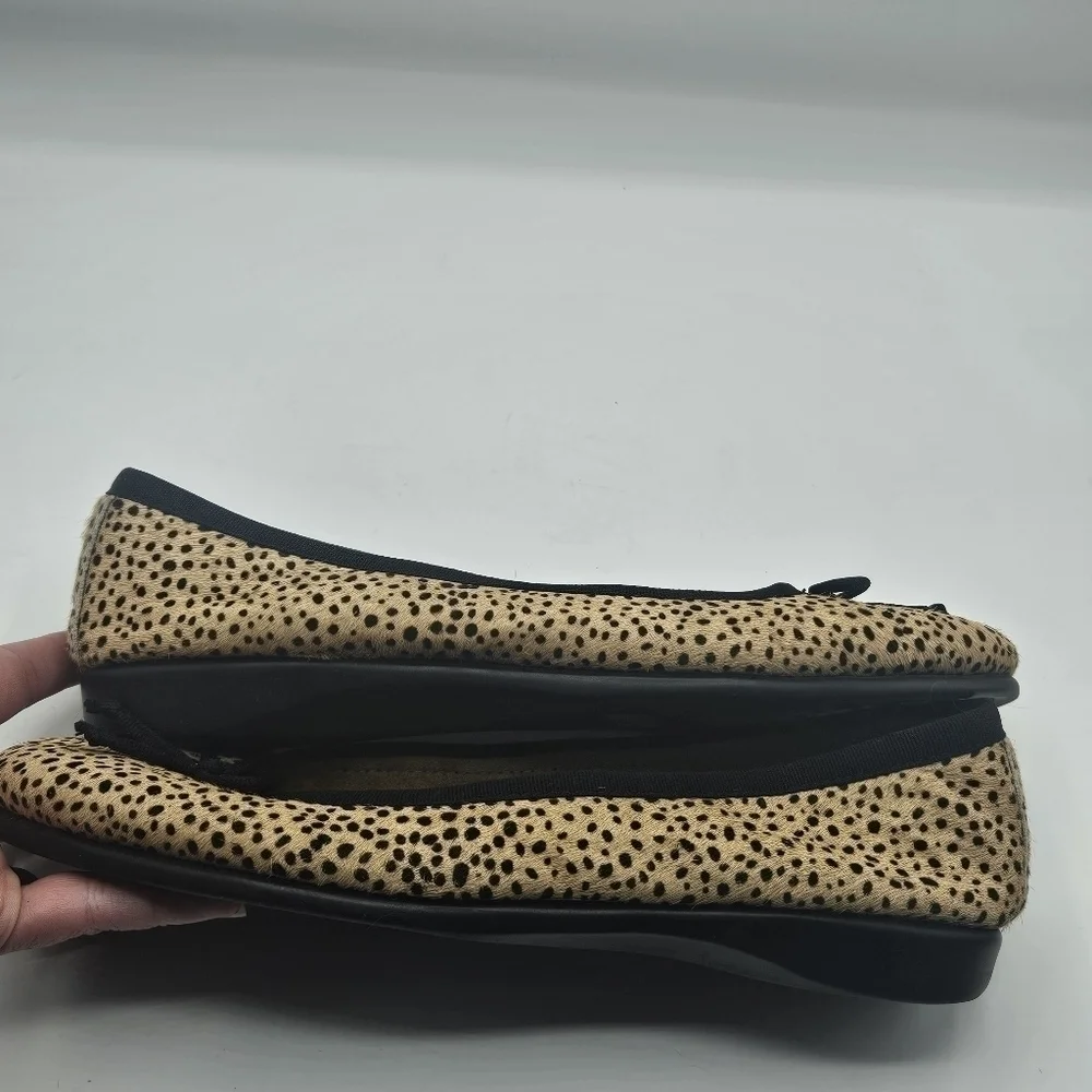 Aerosoles leopard print flats size 8